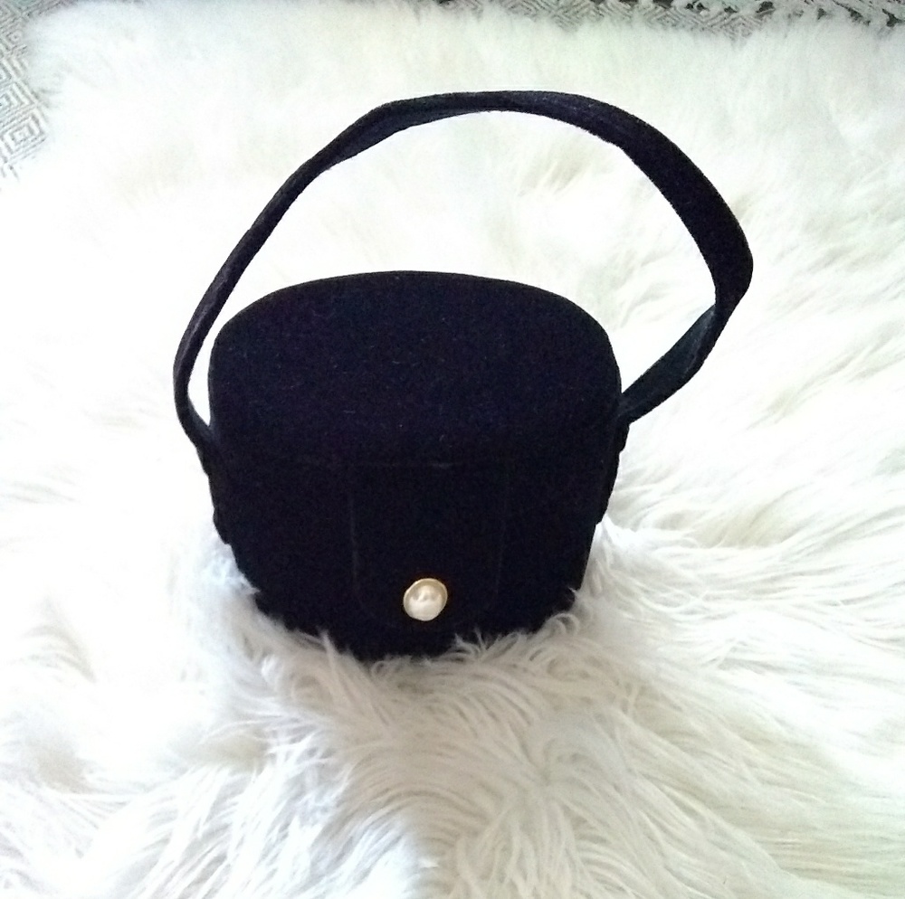Vanessa VTG velvet gold fancy mini bag - Picture 7 of 8